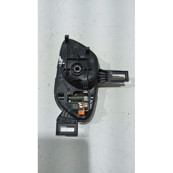 Maçaneta Cromada Interna Porta L.d Renault Kwid 17 A 24