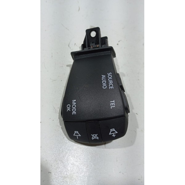 Comando Controle Som Radio Volante Renault Kwid 21 A 24