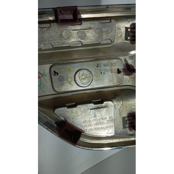 Moldura Emblema Externa Paralama L.d Cromado Ford Ranger