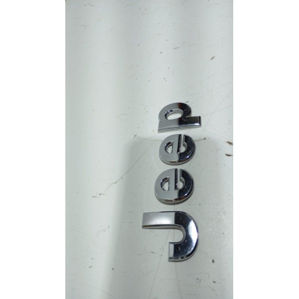 Emblema Do Capo Jeep Renegade 15 A 23