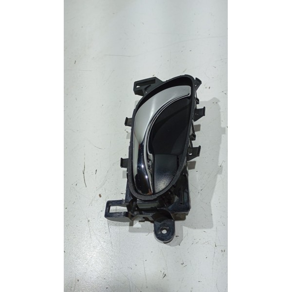 Maçaneta Interna Porta D.d Nissan Sentra 14 A 20