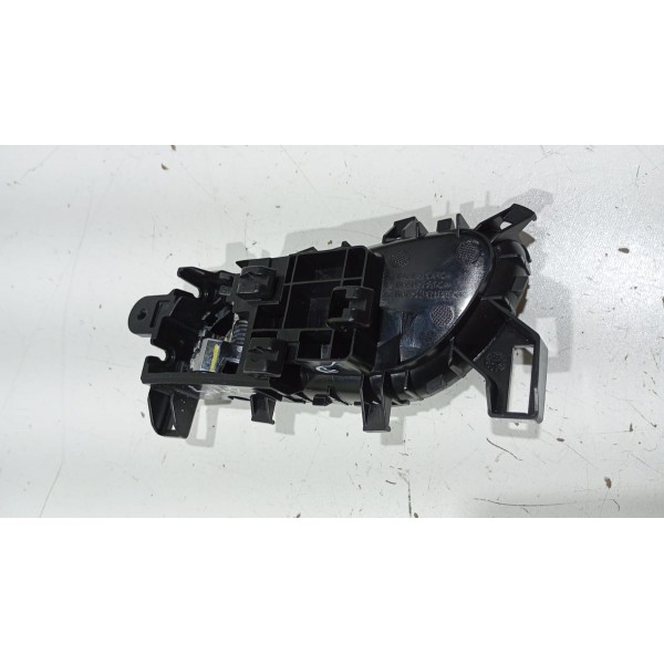 Moldura Maçaneta Interna L.e Nissan Sentra 14 A 20