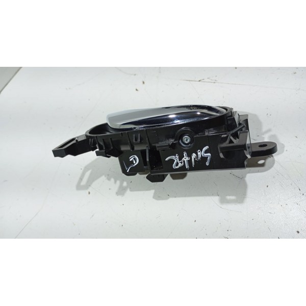Moldura Maçaneta Interna L.e Nissan Sentra 14 A 20