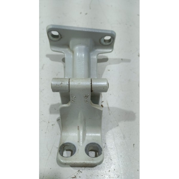 Dobradiça Superior L.e Tampa Traseira Fiat Toro 16 A 23
