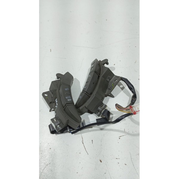 Comando Controle Som Volante Direção Toyota Hilux Sw4