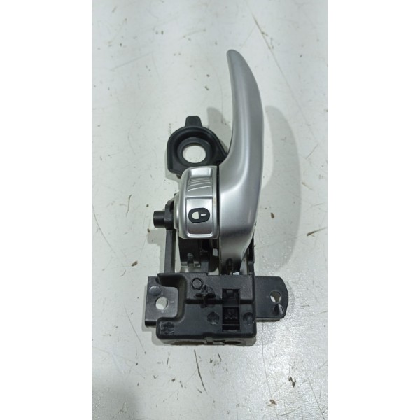 Maçaneta Interna Porta T.e Fiat Toro 16 A 23
