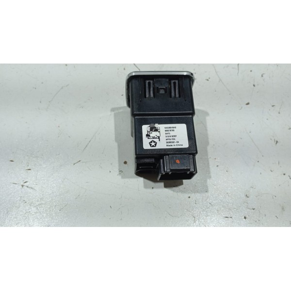 Entrada Tomada Usb Auxiliar Fiat Toro 16 A 23