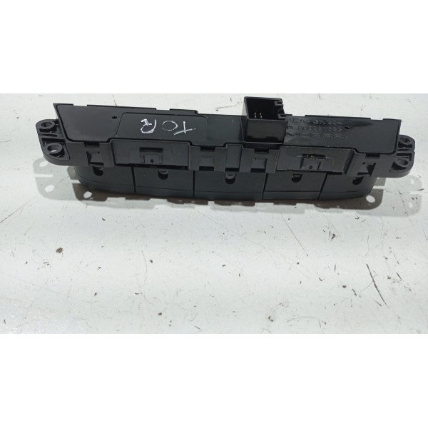 Botão Comando Alerta Tração Fiat Toro 16 A 23