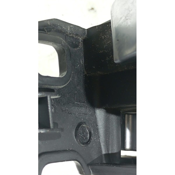 Maçaneta Interna Porta D.d Fiat Toro 16 A 23