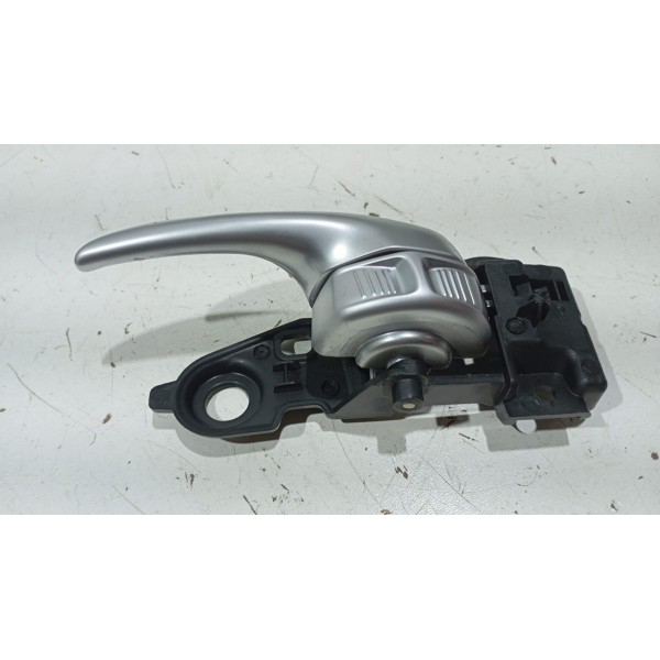 Maçaneta Interna Porta D.d Fiat Toro 16 A 23