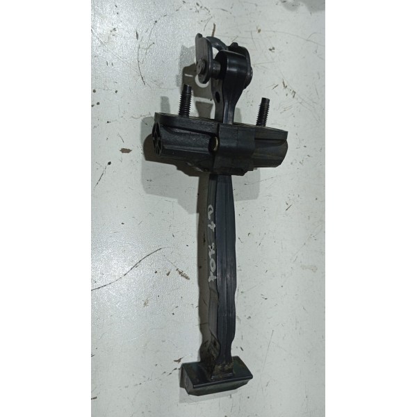 Limitador De Porta T.d Fiat Toro 16 A 23