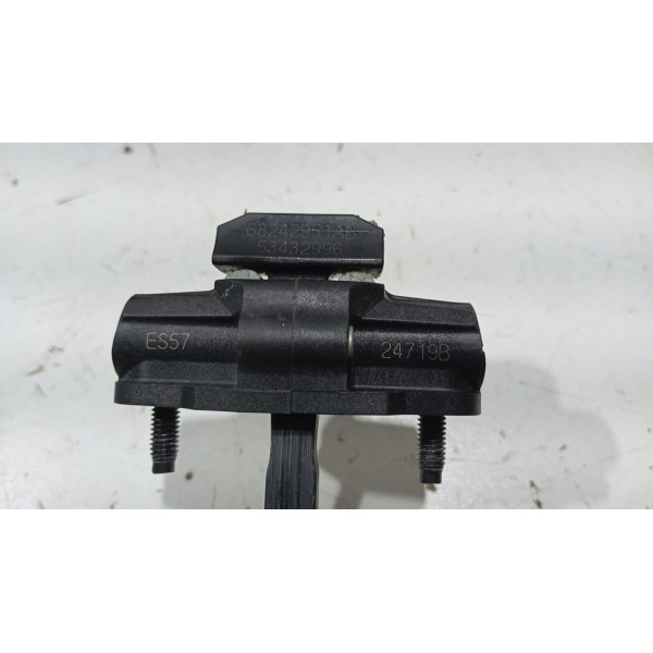 Limitador De Porta D.e Fiat Toro 16 A 23