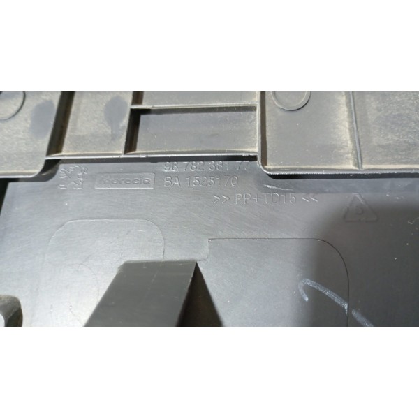 Acabamento Moldura Tampa Fusivel Painel L.e Peugeot 208 2008
