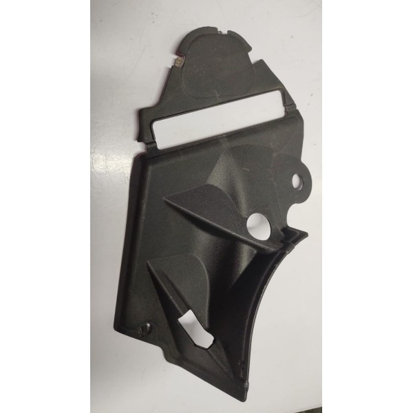 Acabamento Superior Suspensão D.d Audi A4 17 A 20