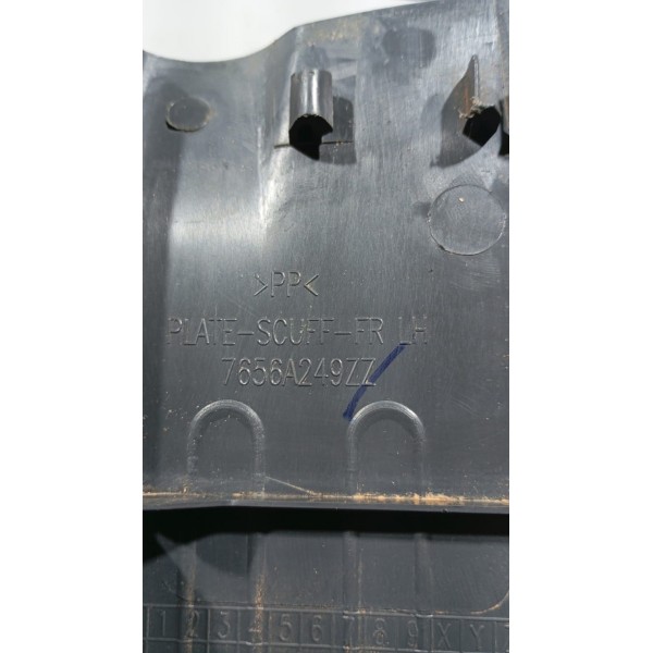 Soleira De Porta D.e Mitsubishi L200 New Triton 18 A 22