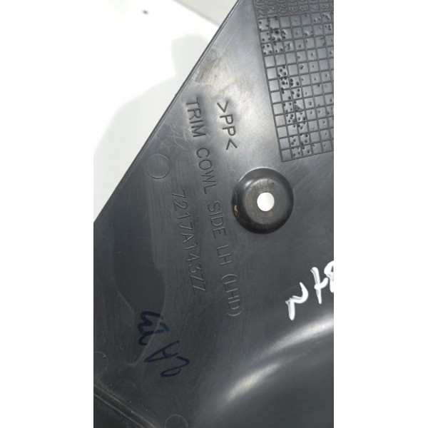 Acabamento Coluna Pe L.e Mitsubishi L200 New Triton