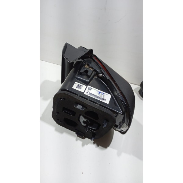 Lanterna Traseira Led L.e Jeep Renegade 22 A 24