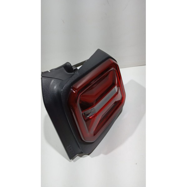 Lanterna Traseira Led L.d 22 A 24 S/ Detalhe Original