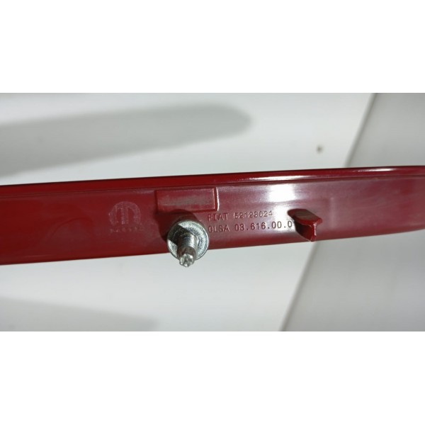 Break Light Luz De Freio Jeep Renegade 16 A 24