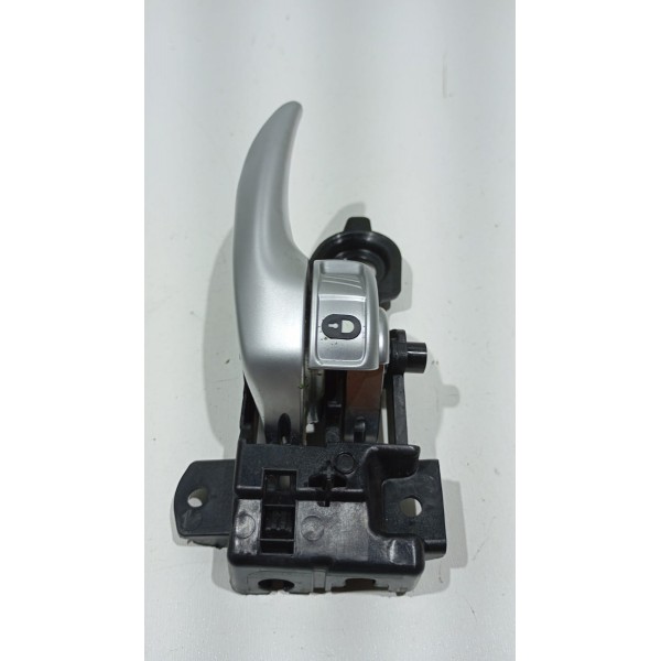 Maçaneta Interna Porta T.d Fiat Toro 16 A 23