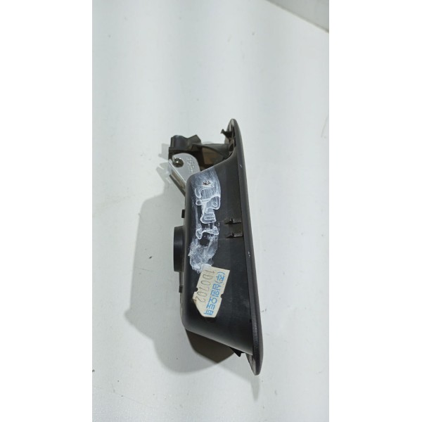 Maçaneta Interna Porta T.d Gm Cruze Sedan 10 A 16