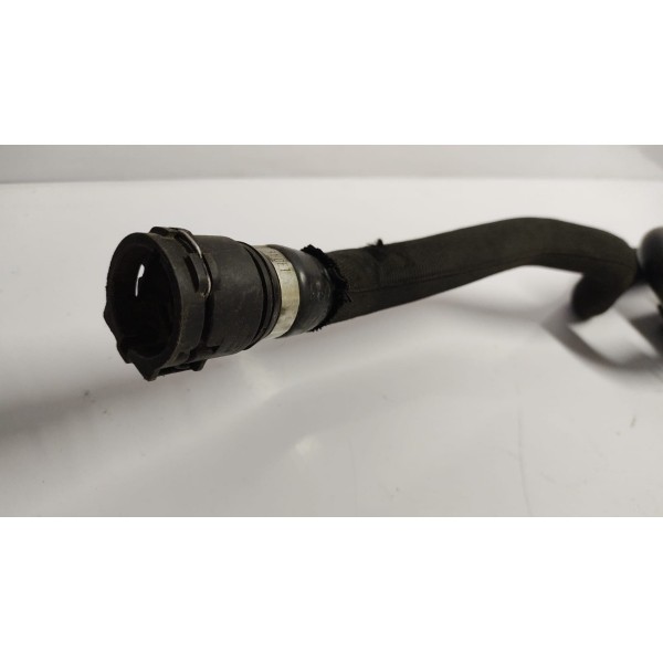 Valvula Com Mangueira Ar Quente Bmw 550i 4.8 V8