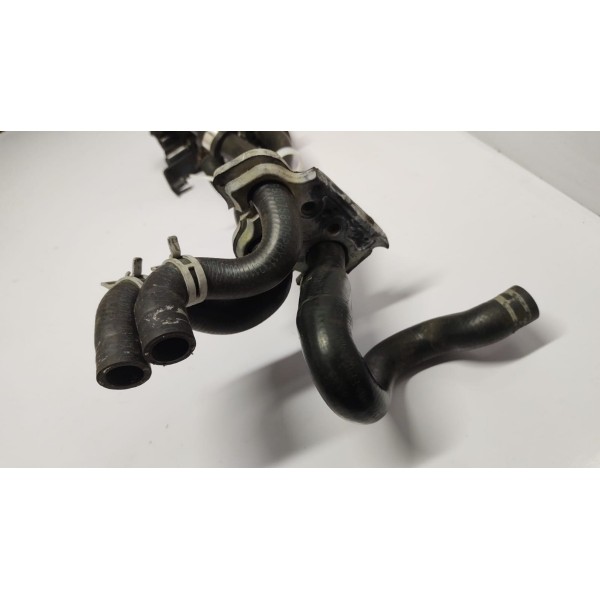 Valvula Com Mangueira Ar Quente Bmw 550i 4.8 V8