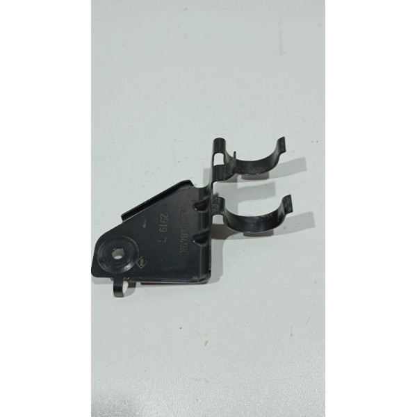 Suporte Fixação Mangueira Inf. Água Radiador Renault Duster