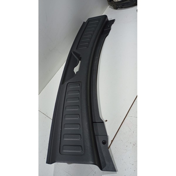 Soleira Porta Malas Discovery Sport 13 A 18