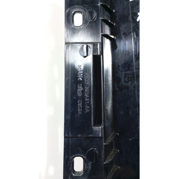 Moldura Coluna Porta T.e Discovery Sport 13 A 17