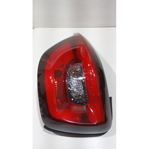 Lanterna Traseira L.e Fiat Toro 16 A 21