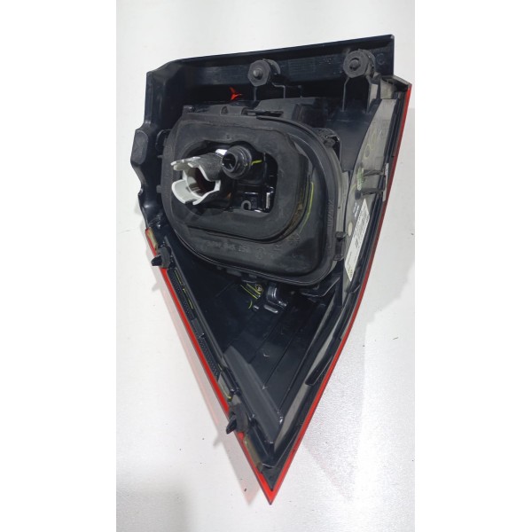Lanterna Traseira L.d Vw Golf 14 A 19