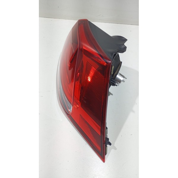 Lanterna Traseira L.d Vw Golf 14 A 19