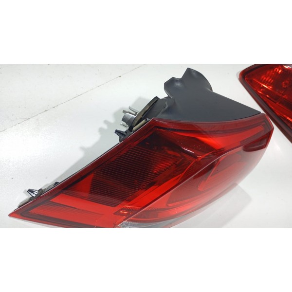 Lanterna Traseira L.e Vw Golf 14 A 19