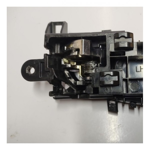 Maçaneta Interna Porta D.d Nissan Sentra 14 A 18