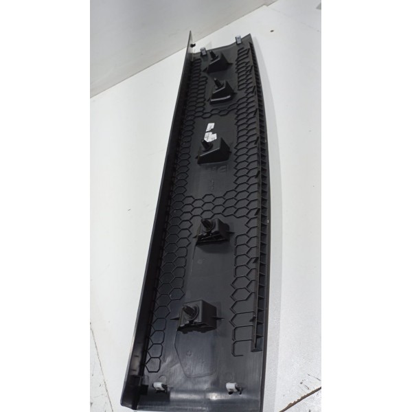 Acabamento Moldura Interna Tampa Traseira Jeep Commander
