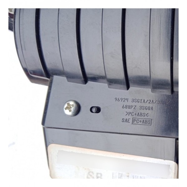 Moldura Central Cinzeiro Nissan Sentra 14 A 16