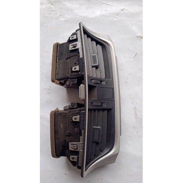 Difusor Saída De Ar Central Painel Nissan Sentra 14 A 16